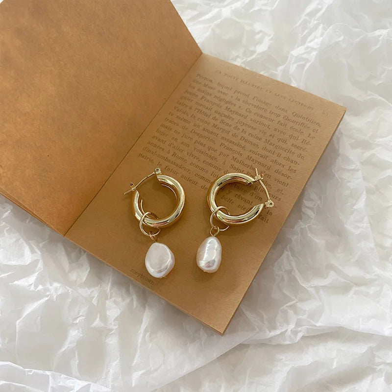 gold pearl earrings