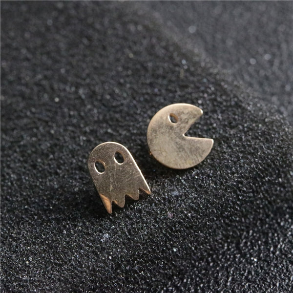 minimalist stud earrings