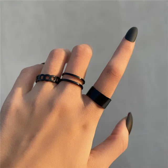 black ring sets