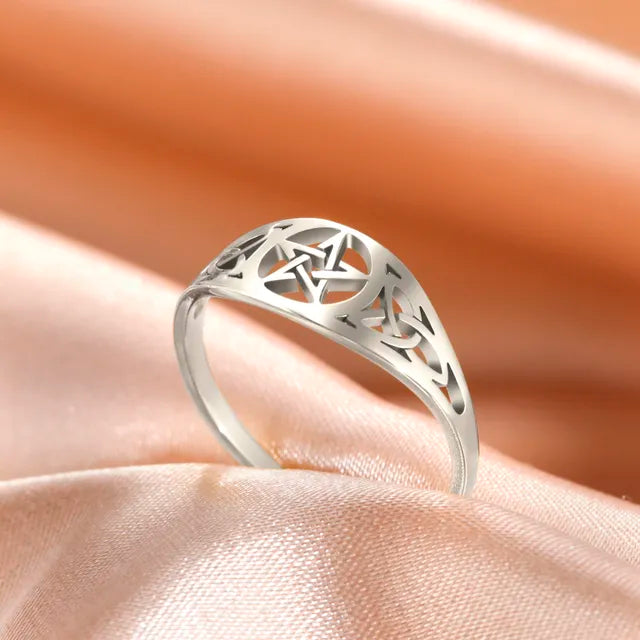 assorted silver rings